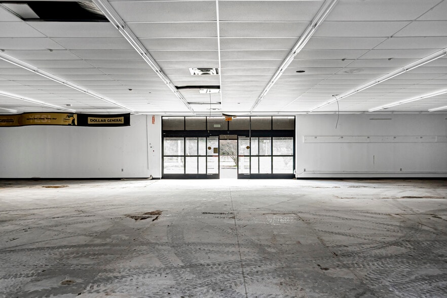 More Photos Of 3939 Choctaw Dr, Baton Rouge Freestanding For Sale