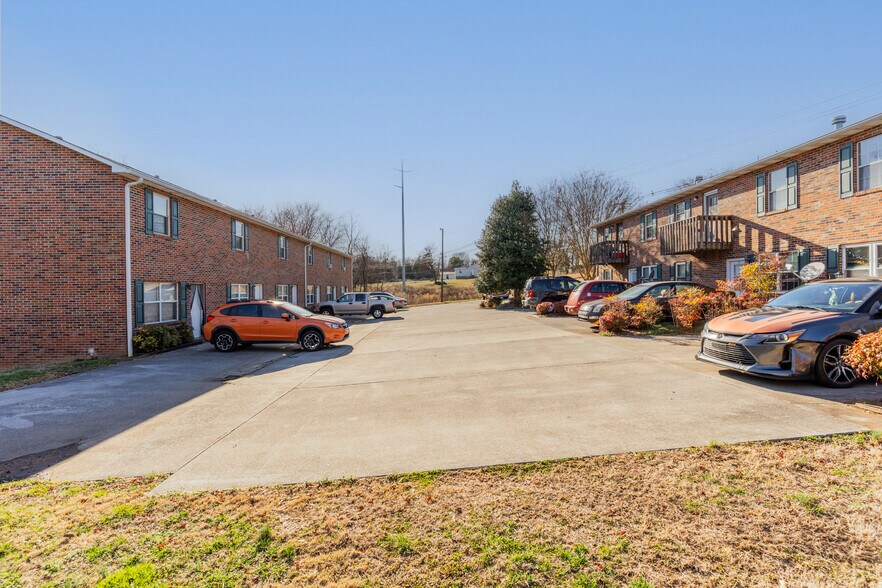 More Photos Of 369 Warren St, Madisonville Multifamily For Sale