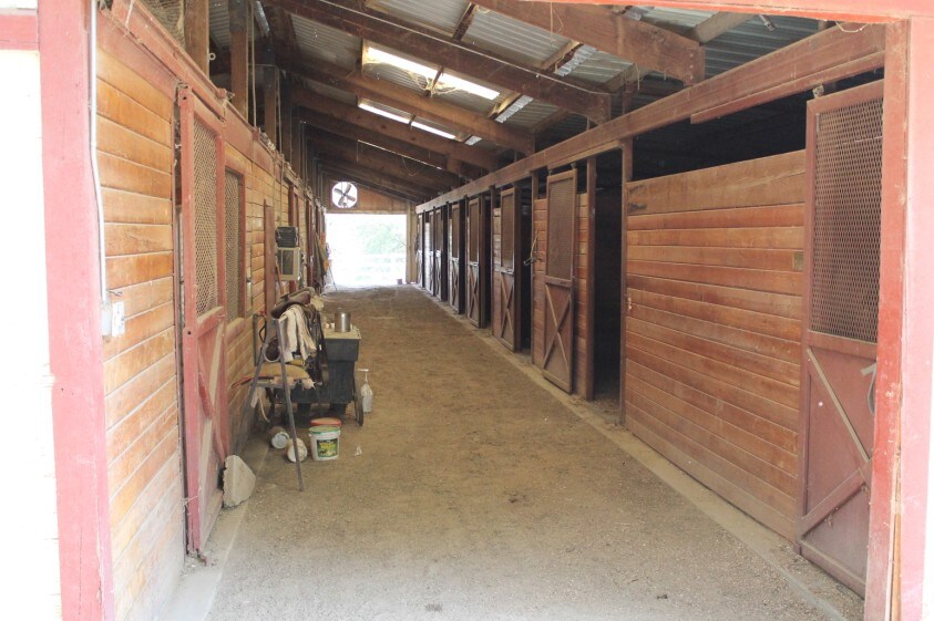 More Photos Of 28741-28911 San Timoteo Canyon Rd, Redlands Horse Stables For Sale