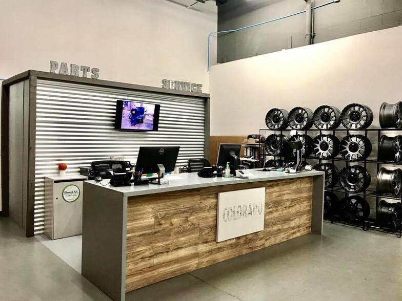 More Photos Of 1840 Wadsworth Blvd, Lakewood Freestanding For Sale