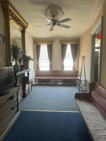 More Photos Of 3078 Frankford Ave, Philadelphia Specialty For Sale