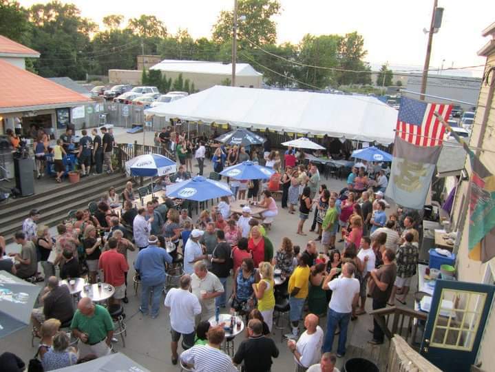 More Photos Of 1505 W Indiana Ave, South Bend Restaurant For Sale