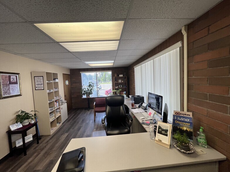 More Photos Of 333 E Main St, Hermiston Office Residential For Sale