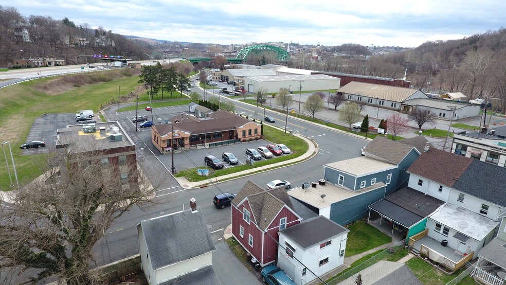 More Photos Of 80 Broad St, Phillipsburg Office Residential For Sale