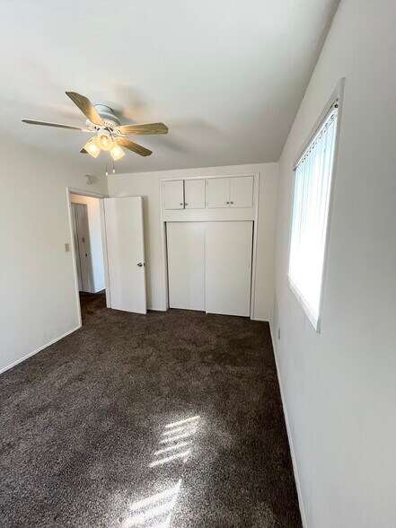 More Photos Of 1179 Felspar St, San Diego Apartments For Sale