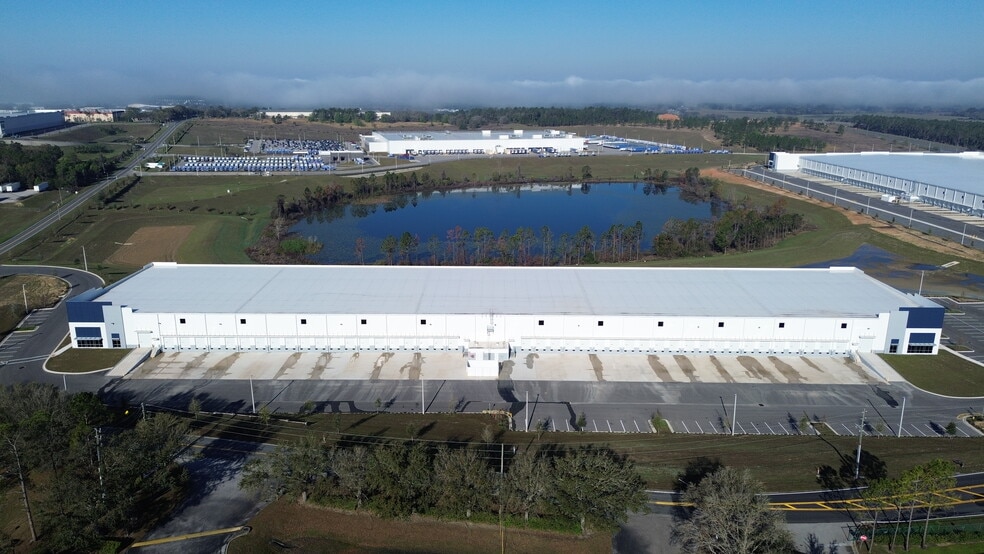 Primary Photo Of 20229 O’Brien Rd, Groveland Warehouse For Sale