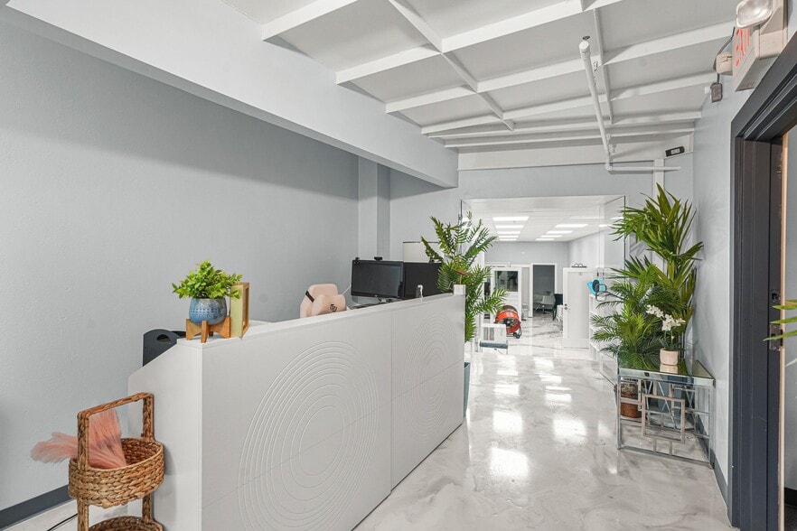 More Photos Of 20 Marietta St NW, Atlanta Apartments For Sale