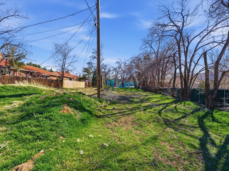 More Photos Of 0 Lakeside Dr, Reno Land For Sale