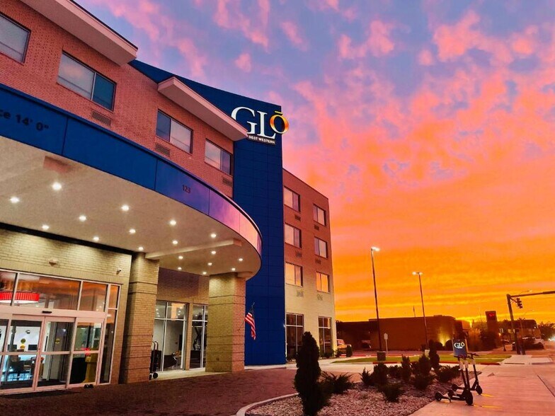 Primary Photo Of 123 W Maine Ave, Enid Hotel For Sale