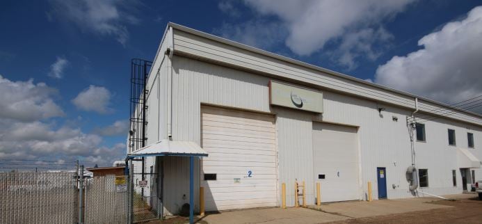 More Photos Of 402 22nd Ave, Nisku Service For Lease