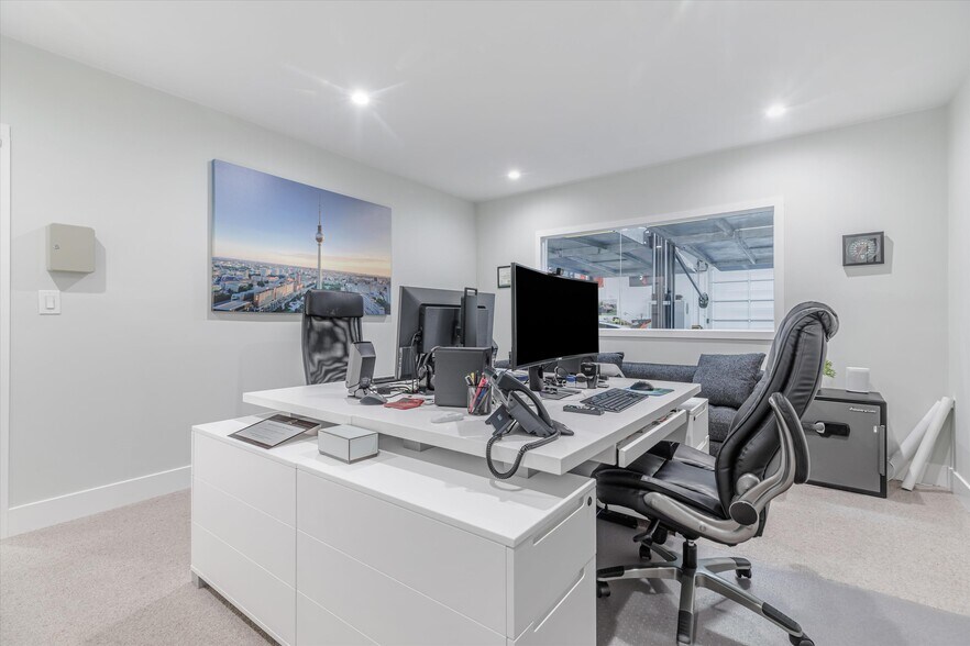 Primary Photo Of 2471 Autumnvale Dr, San Jose Warehouse For Sale