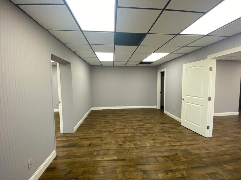 More Photos Of 8326 N County Rd W, Odessa Industrial For Lease