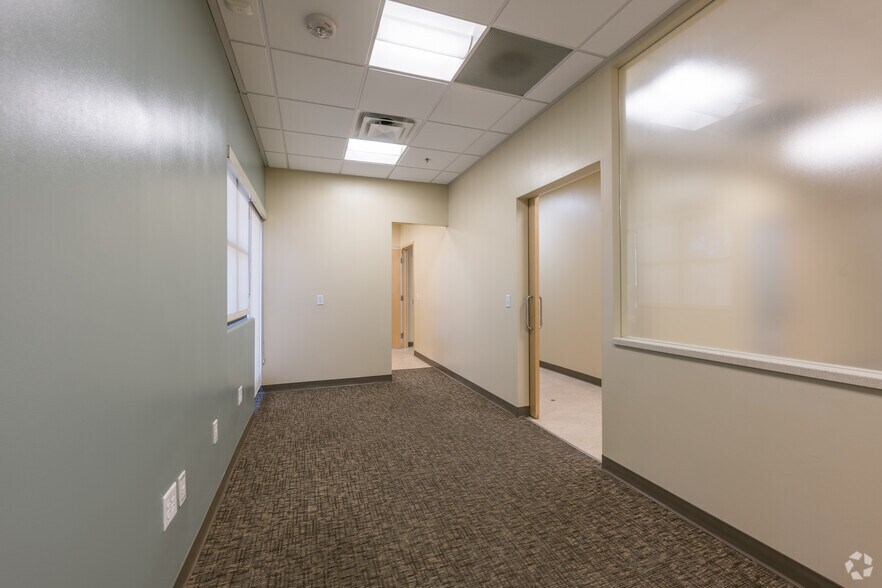 More Photos Of 5580 W Flamingo Rd, Las Vegas Medical For Lease