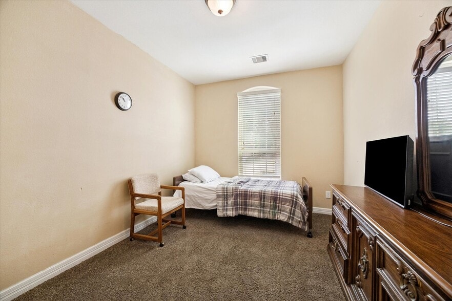 More Photos Of 4218 Brannon Branch Ct, Fulshear Healthcare For Sale