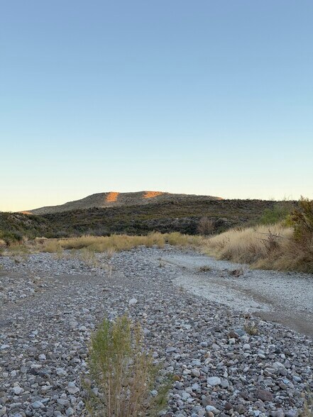 More Photos Of 1800 Cibolo Creek Dr, Shafter Land For Sale
