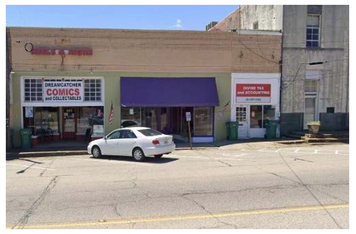 More Photos Of 211-215 James St, Tallassee Storefront For Sale