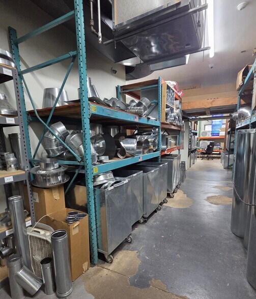More Photos Of 180 Kinderkamack Rd, Park Ridge Warehouse For Lease