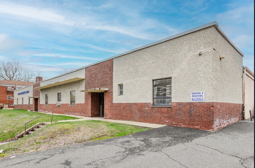 Primary Photo Of 111 Essex St, Hackensack Warehouse For Sale