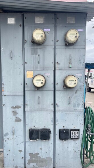 More Photos Of 2116 Seaman Ave, South El Monte Manufacturing For Sale