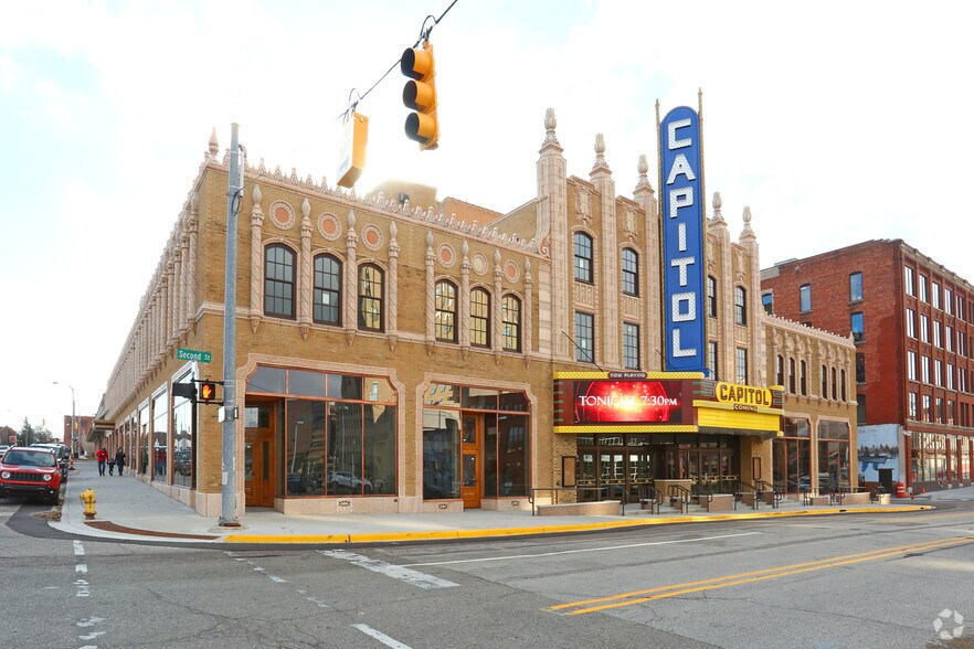 Primary Photo Of 130-140 E 2nd St, Flint Office For Lease