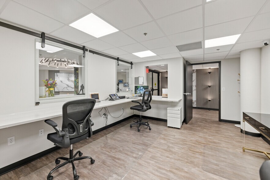 More Photos Of 234 E 1st St, Casper Healthcare For Lease