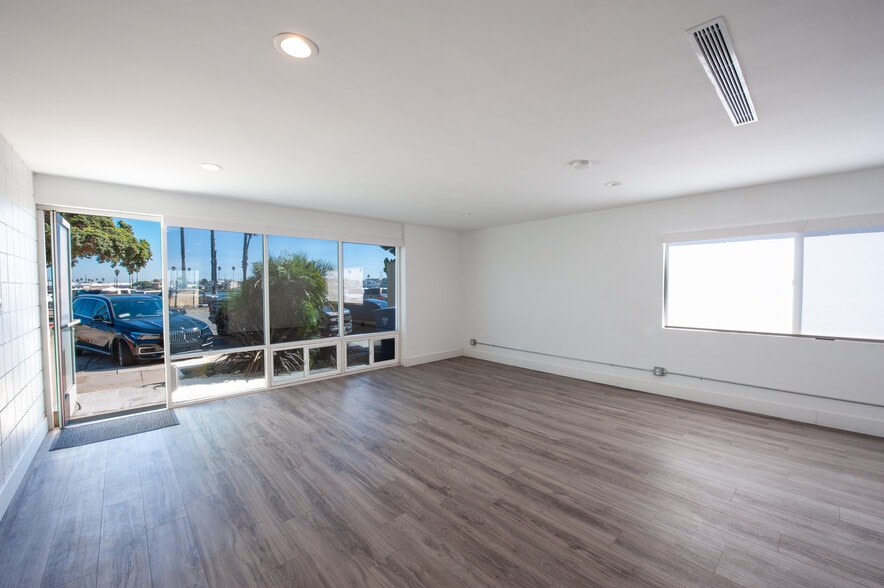 More Photos Of 2909 Ocean Dr, Oxnard Loft Creative Space For Lease