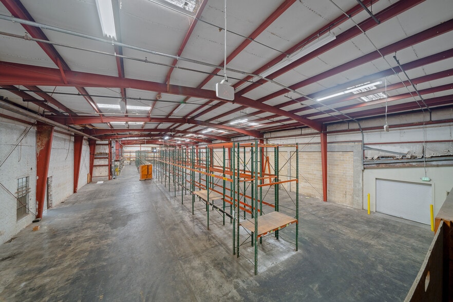 More Photos Of 506 SE 3rd Ave, Ocala Warehouse For Sale