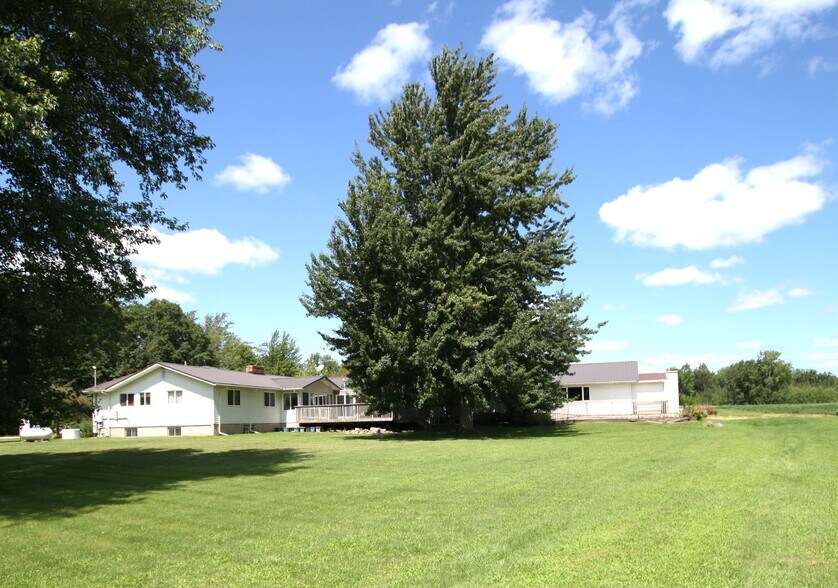 More Photos Of 351 S Bay Mid County Line Rd, Midland Assisted Living For Sale