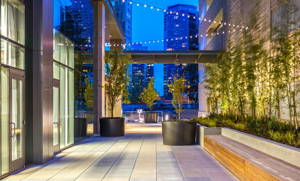 More Photos Of 929 108th Ave NE, Bellevue Office For Lease