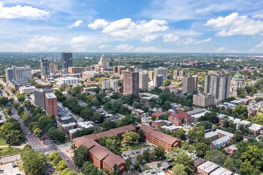 More Photos Of 12-14 N Newstead Ave, Saint Louis Office For Lease