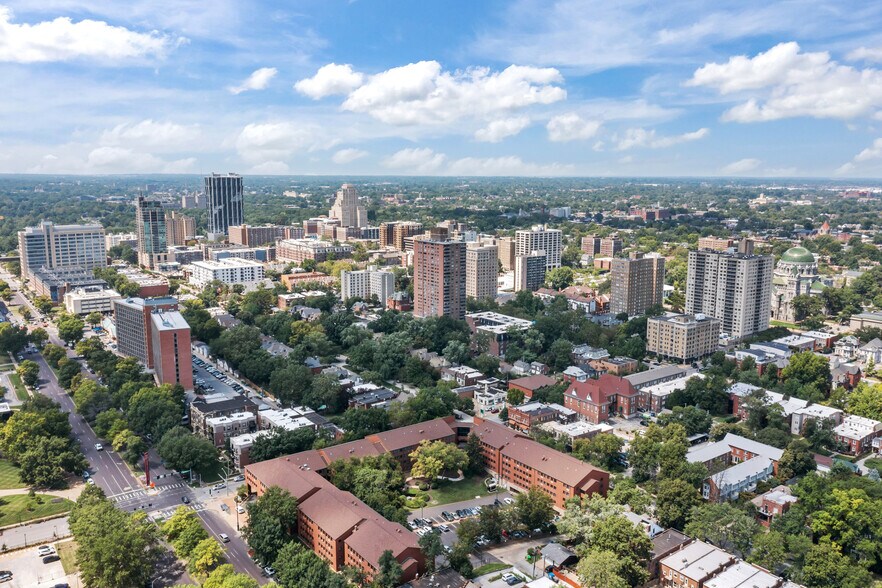 More Photos Of 12-14 N Newstead Ave, Saint Louis Office For Sale