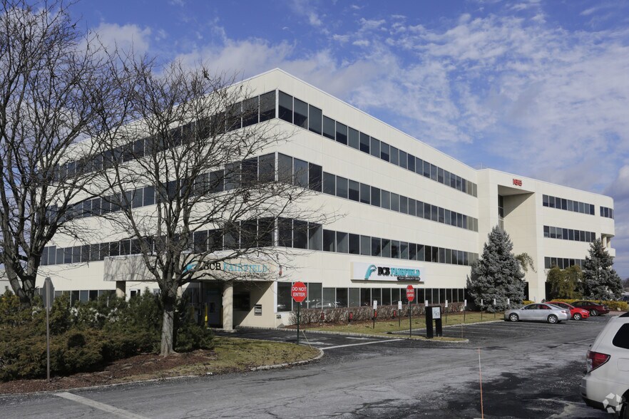 More Photos Of 165 Passaic Ave, Fairfield Office For Lease