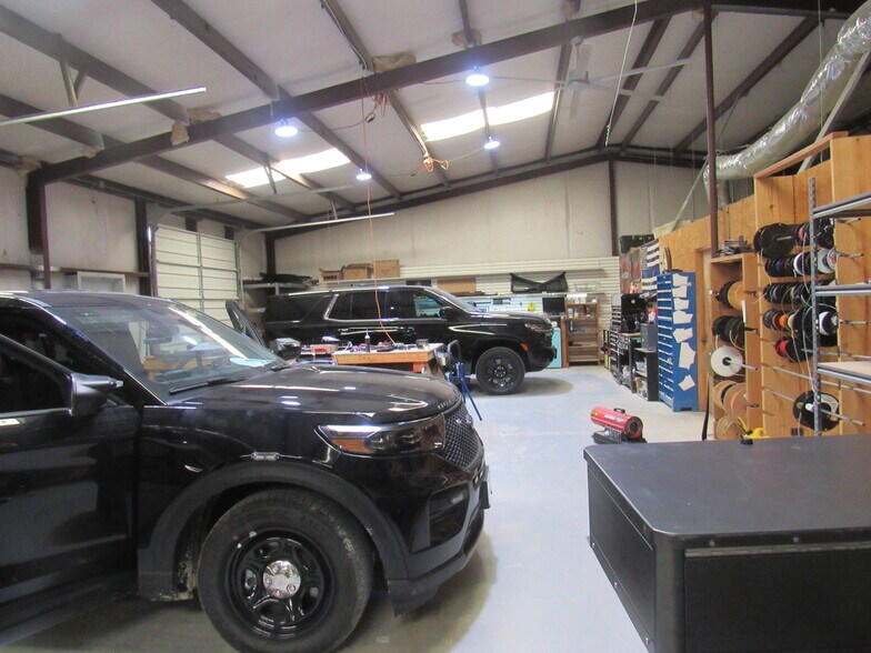 More Photos Of 659 Martin Duke Rd, Van Alstyne Warehouse For Lease
