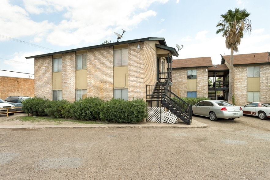 More Photos Of 630 W Taft Ave, Harlingen Apartments For Sale