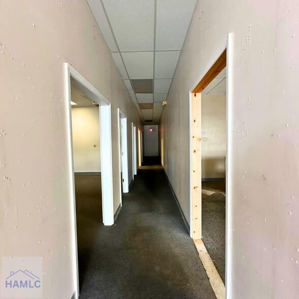 More Photos Of 103 E General Screven Way, Hinesville Unknown For Lease