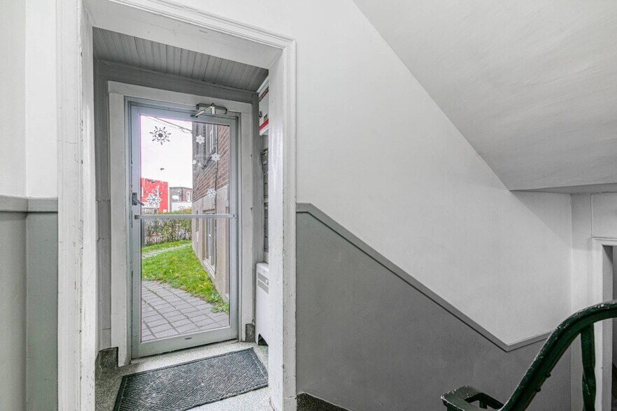 More Photos Of 99 Douglas St, Sudbury Apartments For Sale