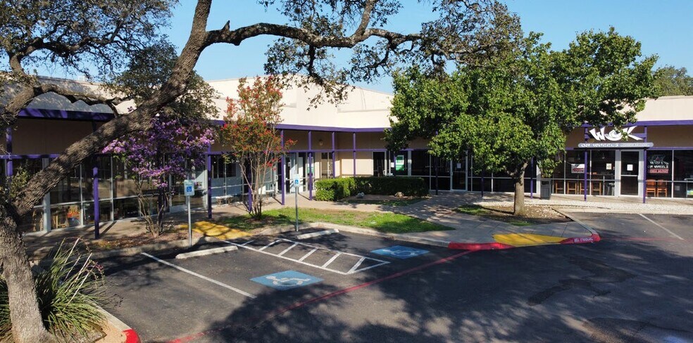 More Photos Of 4503 De Zavala Rd, San Antonio Storefront For Sale