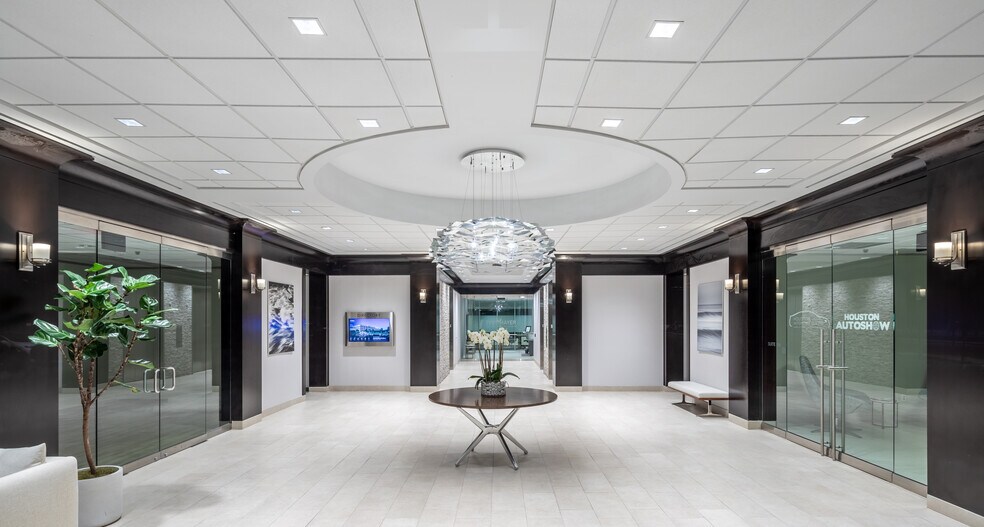 More Photos Of 1650 Highway 6, Sugar Land Unknown For Lease