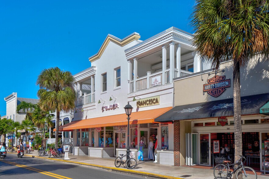 More Photos Of 117 Duval St, Key West Storefront Retail Residential For Lease