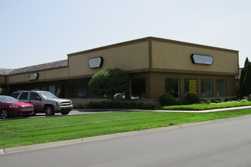 More Photos Of 2000-2166 45th St, Highland Unknown For Lease