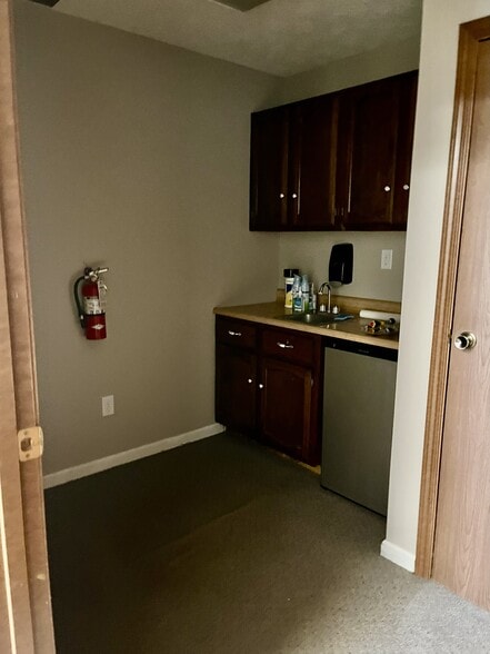 More Photos Of 5850 S County Road 25A, Tipp City Office For Lease