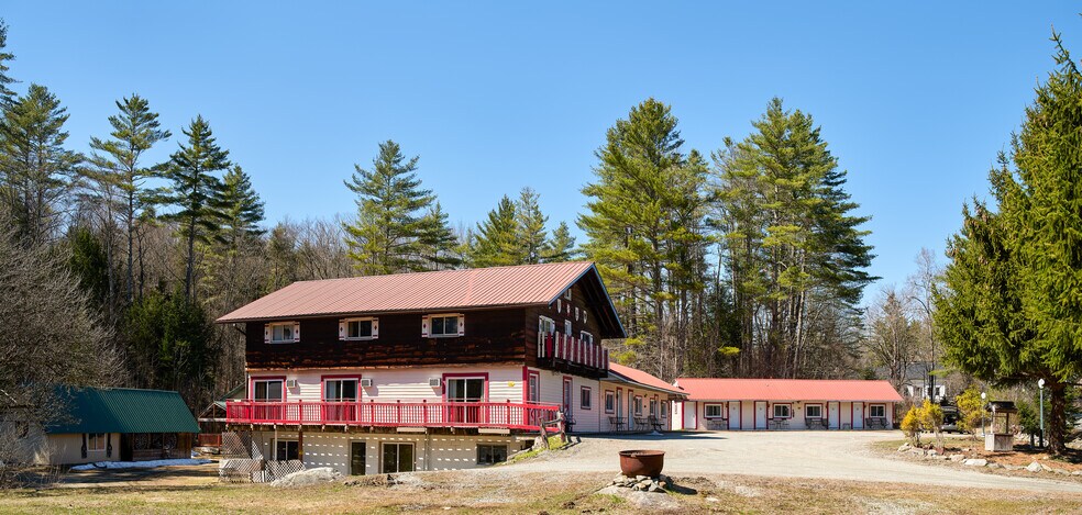 More Photos Of 3806 Vt Route 11, Londonderry Hotel For Sale