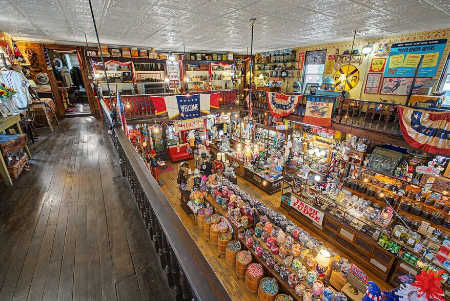 More Photos Of 219 MO-21, Caledonia Storefront Retail Residential For Sale