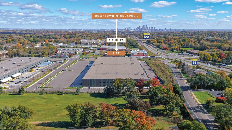 More Photos Of 651 Douglas Dr N, Golden Valley Warehouse For Lease