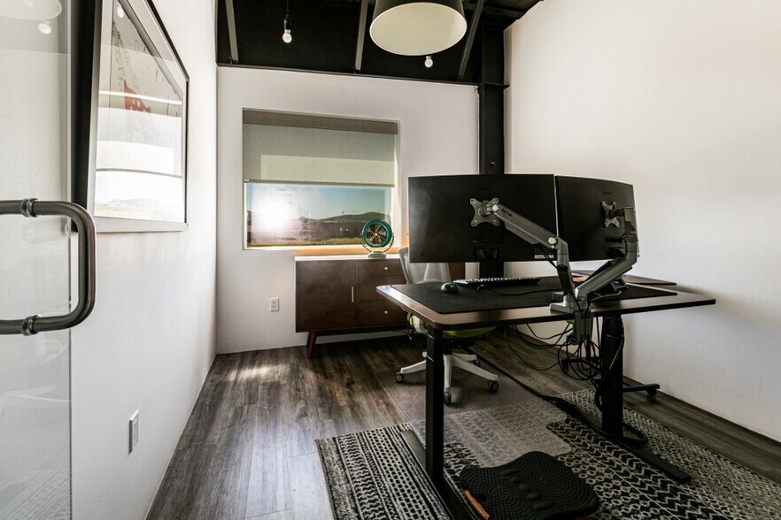 More Photos Of 4383 Forestdale Dr, Park City Warehouse For Lease