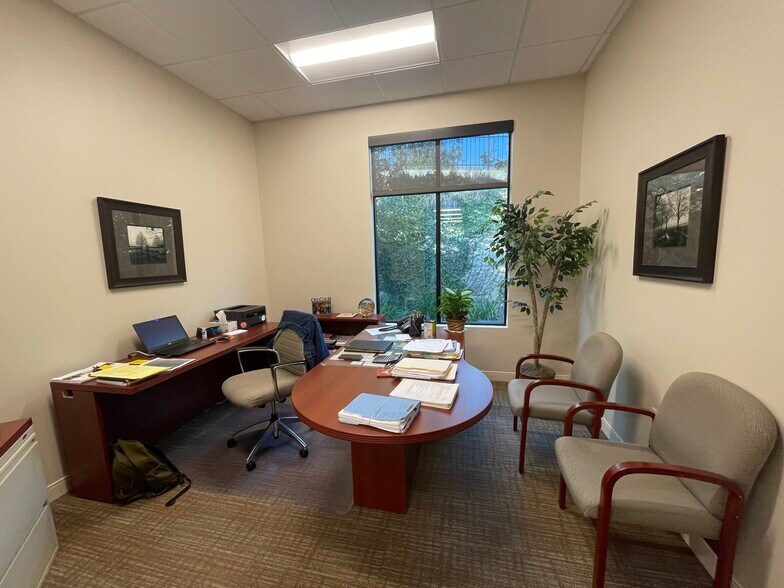 More Photos Of 6827 Camp Bullis Rd, San Antonio Medical For Lease