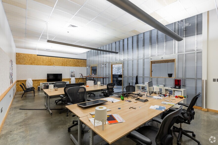 More Photos Of 6450 Gunpark Dr, Boulder Office For Lease