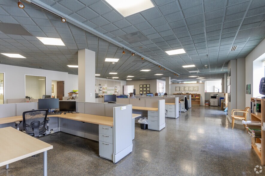 More Photos Of 101-103 W Main St, Durham Loft Creative Space For Sale