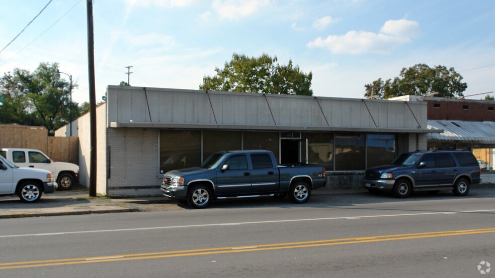 More Photos Of 3321 Pike Ave, North Little Rock Storefront For Sale