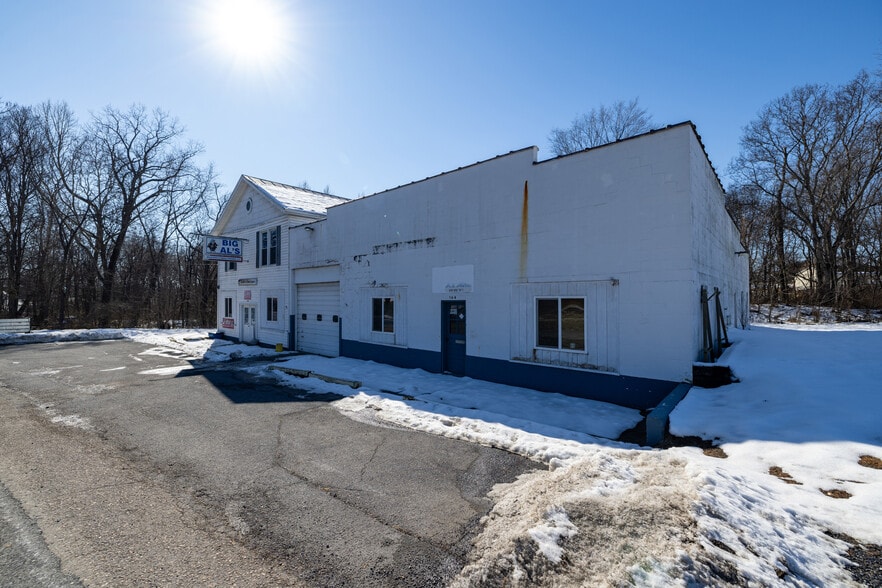 More Photos Of 164 Orchard dr, Timberville Light Distribution For Sale